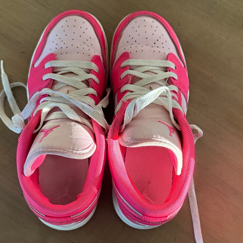 Air Jordan Kids Pink & Light Pink Low-Top Sneakers youth 5